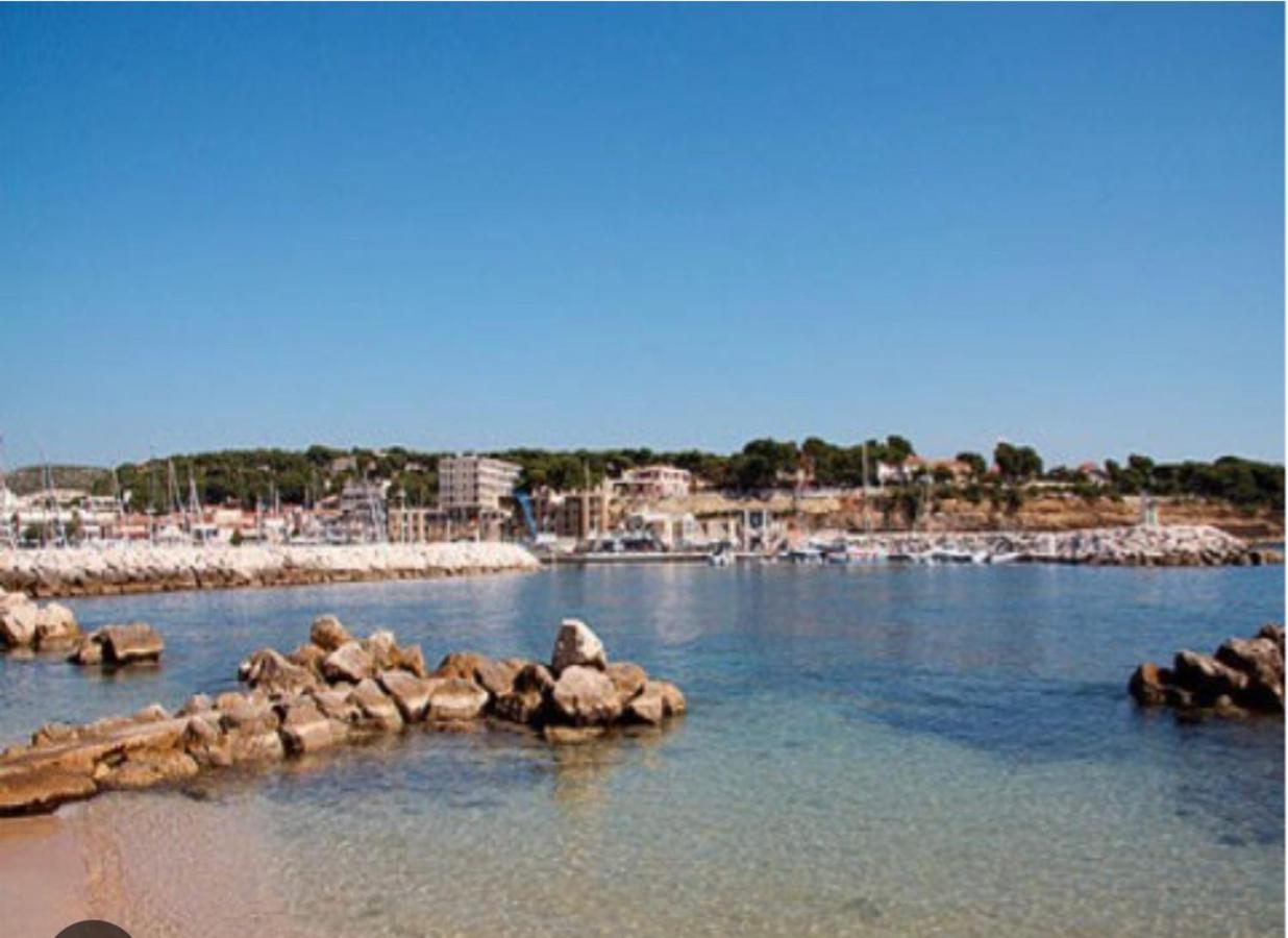 Port De Carry Le Rouet Daire Dış mekan fotoğraf